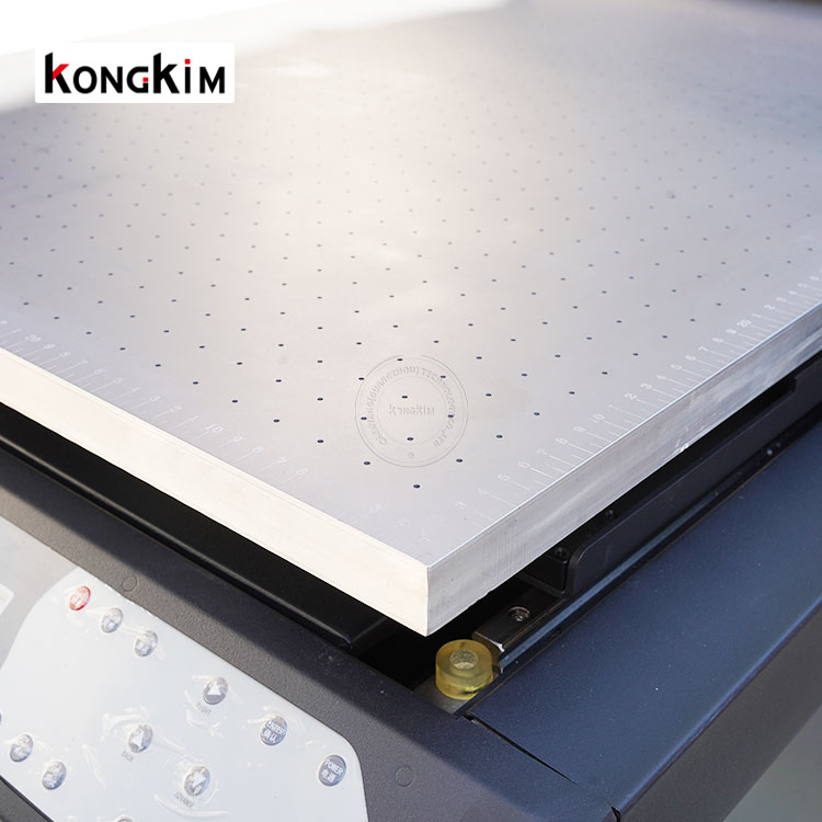 UV hybridní tiskárna