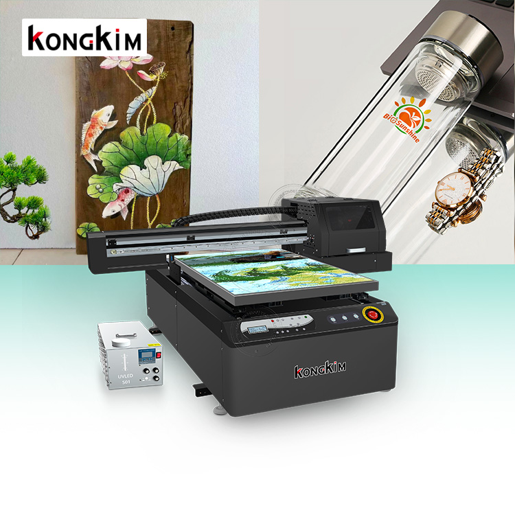 tiskárna UV samolepek